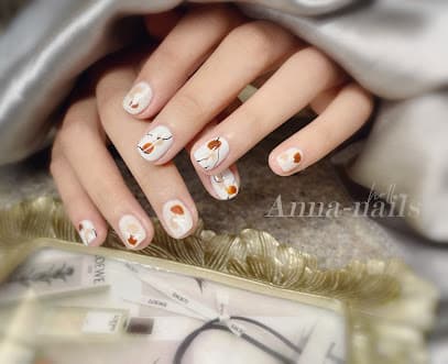 高雄美甲Anna‘s nails ｜高雄美甲店｜左營美甲推薦｜生態園區捷運站美甲店