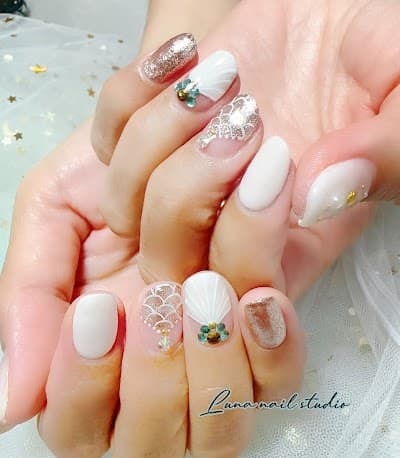 Luka nail studio 美甲工作室（倩倩）（士林店）水晶指甲、凝膠指甲、手足保養 照片 3