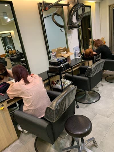 HAPPYHAIR 台北松山店 照片 2